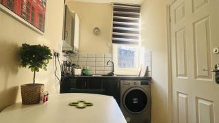Impeccable 1 Bedroom Flat in Central London - London - 4