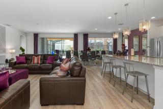 Fun in every corner 14 BR Home SOL104 - Davenport - 2
