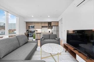 Charming 2BD2BA Apt Near DT-PetFriendlyWiFi - 0