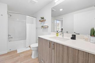 Charming 2bd2ba Apt Near Dt-petfriendlywifi - Spokane - 8