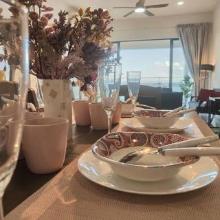 海景套房 三房三厕 可8-12人 Danga Bay Country Garden-YIJIA名宿 - Johor Bahru - 3