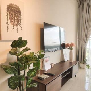 海景套房 三房三厕 可8-12人 Danga Bay Country Garden-YIJIA名宿 - Johor Bahru - 1
