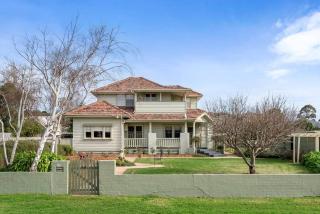 Step back in time in the perfect family escape - Portarlington - 7