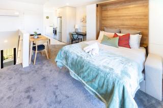 City Living: Upper Studio Haven on Wilmer - Christchurch - 0