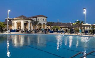 3 BR, 2.5 BA Villa Sleeps 8 CHG105 - Kissimmee - 8