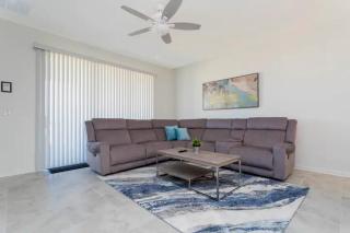 3 BR, 2.5 BA Villa Sleeps 8 CHG105 - Kissimmee - 5