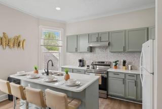 Historic District - 3BR - Newly Renovated Home - Indianápolis - 1