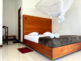 White Block Hotel & Resturant - Hatton - 5