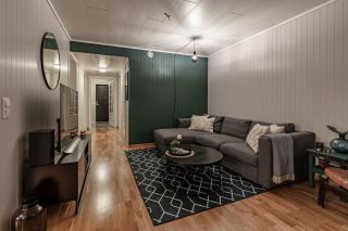 Longyearbyen Apartment - 0