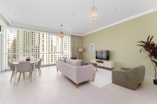 Maison Privee - Stunning JBR Retreat w/ Partial Sea & Marina Views - Dubai - 9