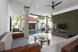 Maja Villa Batubelig by Pramana Villas - Canggu - 7