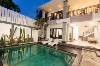 Maja Villa Batubelig by Pramana Villas - Canggu - 0