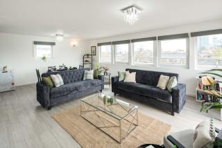 CanaryWharf Apartments by Sleepy - 0
