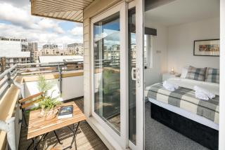 CanaryWharf Apartments by Sleepy - 6