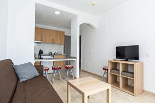 Guasimeta Duplex - Pool & Balcony - Puerto del Carmen - 4