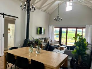 Lalamanzi Trout Cottage - Solar Powered - Underberg - 8