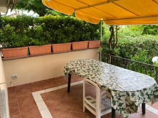 Versilia - Casa vacanze con Giardino - Marina di Pietrasanta - 7