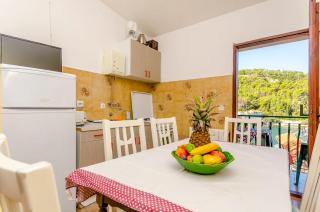Apartments Lorena - Stomorska - 7