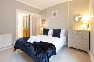 Beautiful 1 Bedroom Flat in Vibrant Stockbridge - Edimburgo - 0