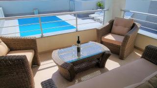 Ferienwohnung in Privlaka mit Garten, gemeinsamen Pool und Terrasse, Sandstrand - Privlaka - 9