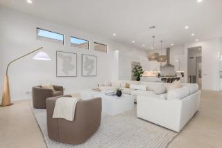 Anderson LUX Estate Private Bar&Pool Sleeps 12 - Phoenix - 4