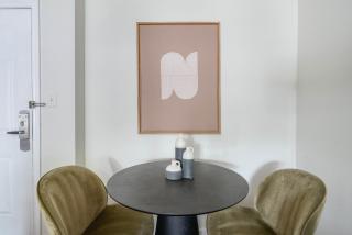 Blueground Gateway gym pool near soccer ATX-239 - 6