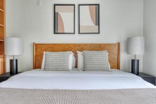 Blueground Gateway gym pool near soccer ATX-239 - 1