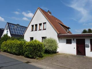 Freistehendes Ferienhaus in Adendorf mit Terrasse, Grill und Garten - Adendorf - 0