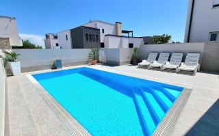 Ferienwohnung in Privlaka mit gemeinsamem Pool, Terrasse und Grill - 9