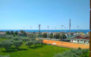 WOHNUNG in einer Residenz mit Pool und Seeblick in BARDOLINO - Bardolino - 6