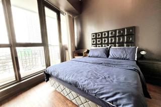 1BR with Balcony KL Tower, Greenbelt near AIM - Manila - 0