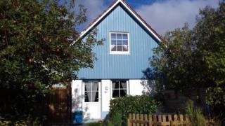 Liebevoll eingerichtetes Ferienhaus mit Garten und nur 500 m bis zum Nordseestrand - Butjadingen - 1