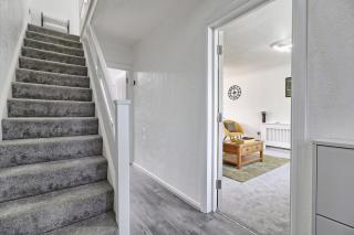 The Only Way is Basildon, close to town, Trade and corporate guests also welcome - Basildon - 5