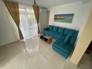 Apartments Pericic LUX - Sutomore - 2