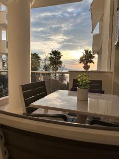 White Coast Apartment - Sarandë - 9