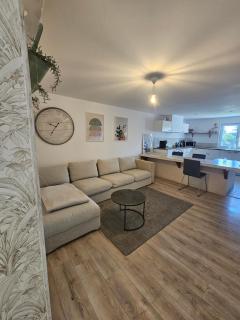 Spacieux T3 en Centre Bretagne - 0