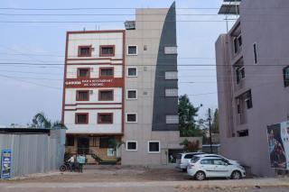 Hotel Garuda Executive Latur - Latur - 9