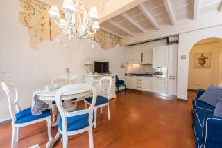 Maggio Blu by Mmega - Florence - 5