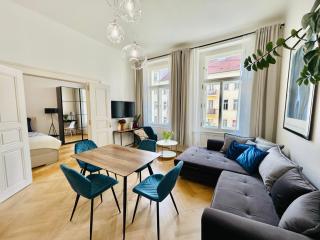 River Site Apartment Janáčkovo nábřeží 27 - 5