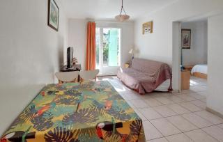 Gorgeous Apartment In Sanary-Sur-Mer - Sanary-sur-Mer - 8