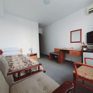 Aktobe Hotel - Aqtöbe - 2