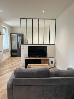 Le Superbe - Appartement Calme à Toulouse - Parking Privé - Proche Transports - Toulouse - 7