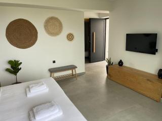 Destino Grand Villa Private Pool - Gournes - 2