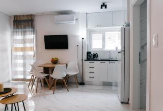 Cozy Apartment 50m from the sea - Loutraki - 6