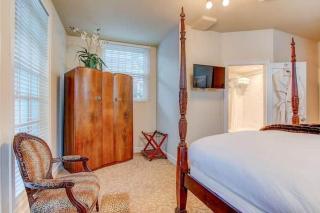 Portland's White House Carriage House - Portland - 7
