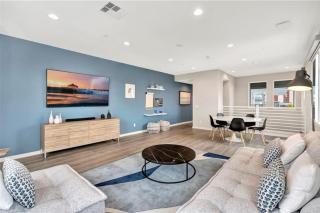 King Size, Patio, Xbox, Great Park - 6