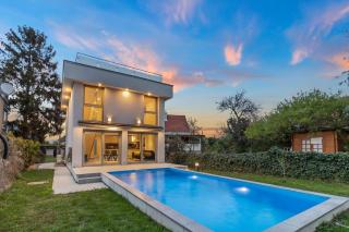 Villa Jäger mit Pool in Wien - Wenen - 8