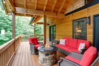 Spacious Blue Ridge Cabin with Private Hot Tub! - Blue Ridge - 0