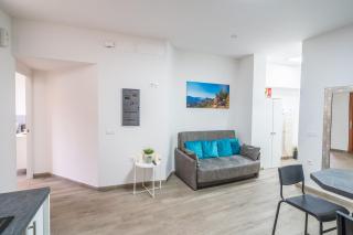 El Puente Holiday Home-II 8,1Kms Airport - Ingenio - 8