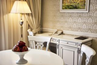Multi Grand Pharaon Hotel - Jerewan - 7